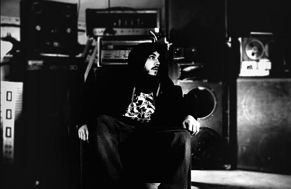 Miuosh – „Piąta Strona Świata”