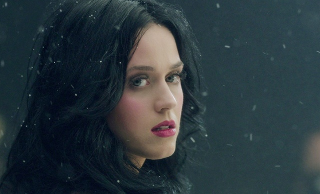 Katy Perry jako… Hillary Clinton i inni – zobacz halloweenowe stroje gwiazd