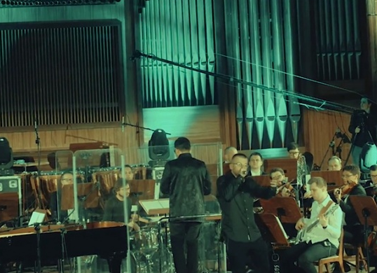 KęKę i Pawbeats grają „Teraz”. Zobacz wideo z DVD