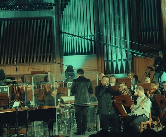 KęKę i Pawbeats grają „Teraz”. Zobacz wideo z DVD