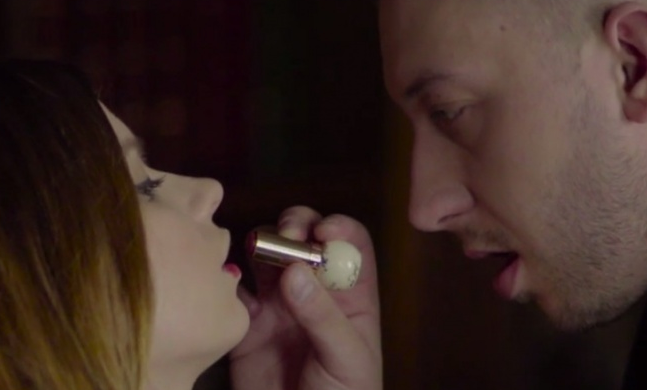 Nowy teledysk Korteza w dwóch wersjach