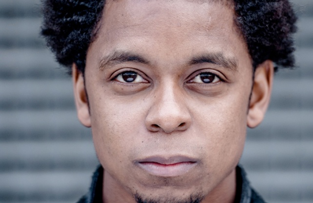 Czarnoskóry raper w drogim aucie – kontrola murowana