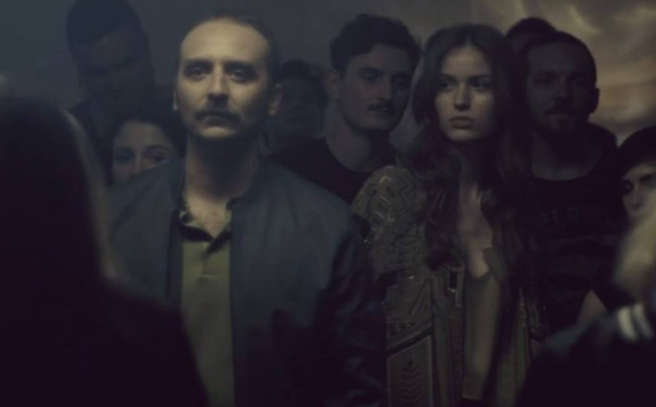 Wojciech Mecwaldowski w nowym teledysku Dawida Podsiadło