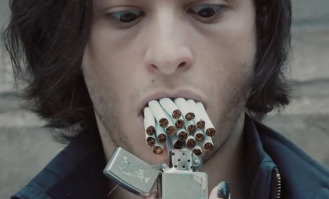 Frustracja i gniew w nowym teledysku Bokki