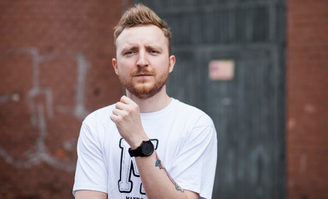 Bejf z „Synekurą” na Hip Hop Kempie