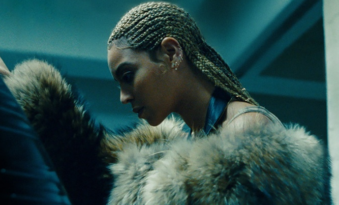 Beyonce i Dixie Chicks odświeżyli „Daddy Lessons” (wideo)