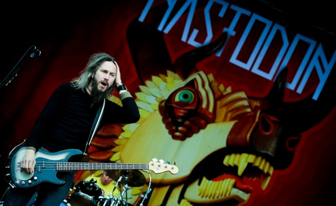 „Tańczyć balet, kiedy płonie koszula”