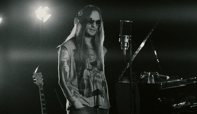 Video z klipem do „Alay”. Grupa zaprezentowała zaskakującą wersję piosenki