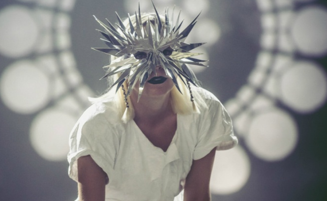 Bokka z własną grą na smartfony