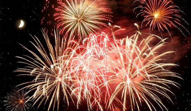 Sylwester w Warszawie. Kto będzie transmitował koncerty?