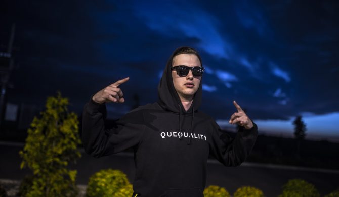 Wac Toja – „Klej” – nowy klip