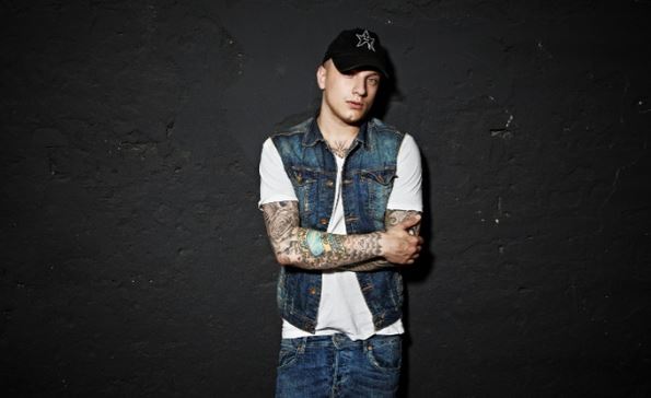 „Jestem, byłem i będę” – pierwszy singiel Smolastego