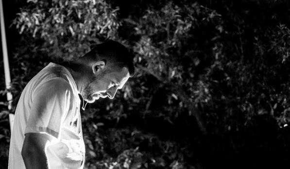 Sokół nagrywa album w opuszczonym strip-clubie