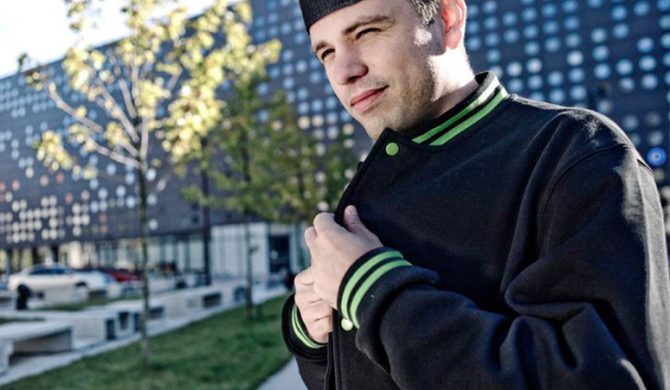 Luźny numer od Jota (audio)