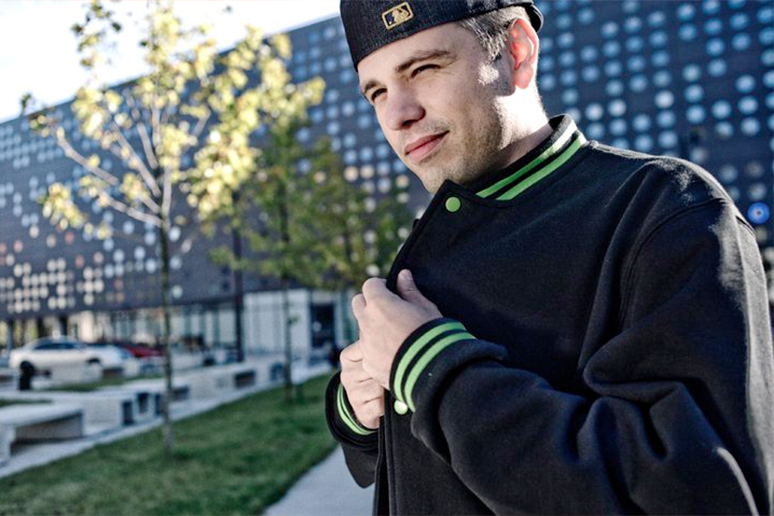 Luźny numer od Jota (audio)