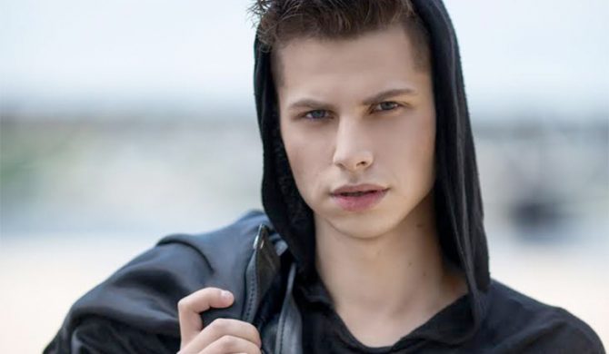 Szczegóły debiutu Szymona Chodynieckiego