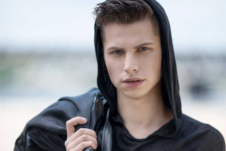 Szczegóły debiutu Szymona Chodynieckiego