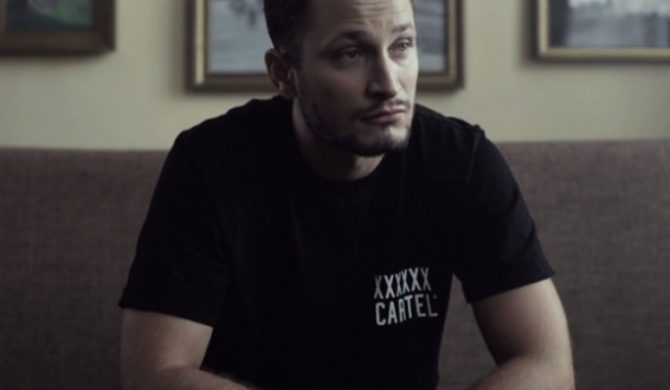 Dwa Sławy z nowym klipem. Płyta w drodze