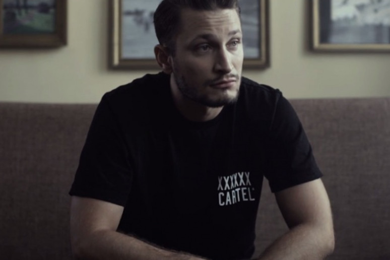 Dwa Sławy z nowym klipem. Płyta w drodze