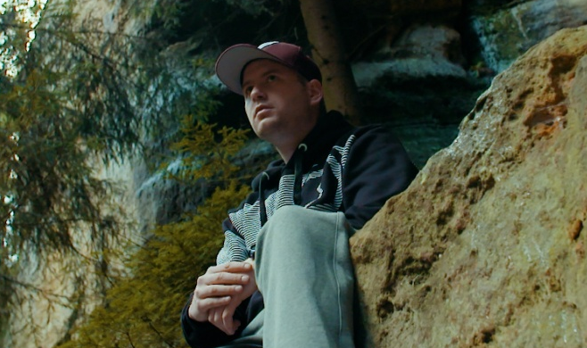 Zbuku i Bezczel w nowym klipie Polskiej Wersji