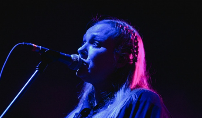 Jarocin bez Katarzyny Nosowskiej. Kontuzja zmusiła wokalistkę do odwołania występu