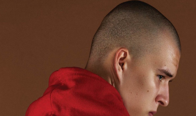 Bownik z nowym klipem