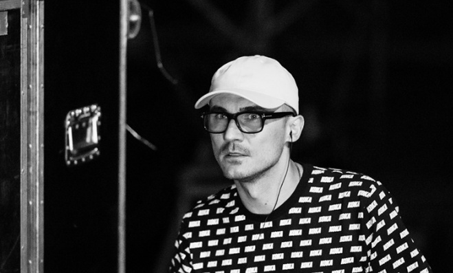 Pezet z żywymi instrumentami. Zobacz wideo z trasy