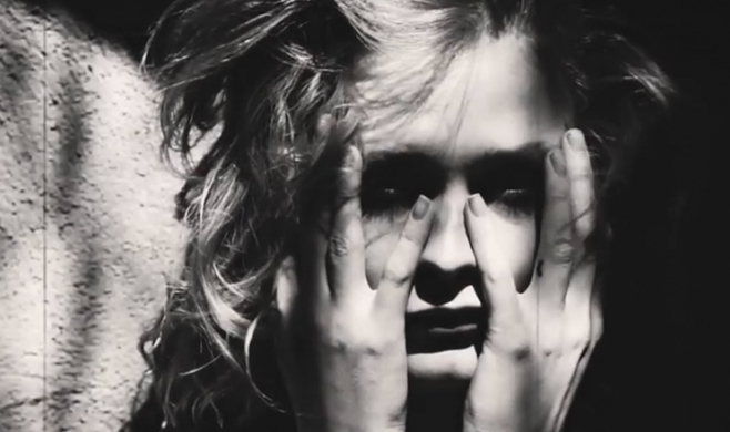 „Wiatr”, czyli „osobisty skurw…”. Zobacz nowy klip Onara (wideo)