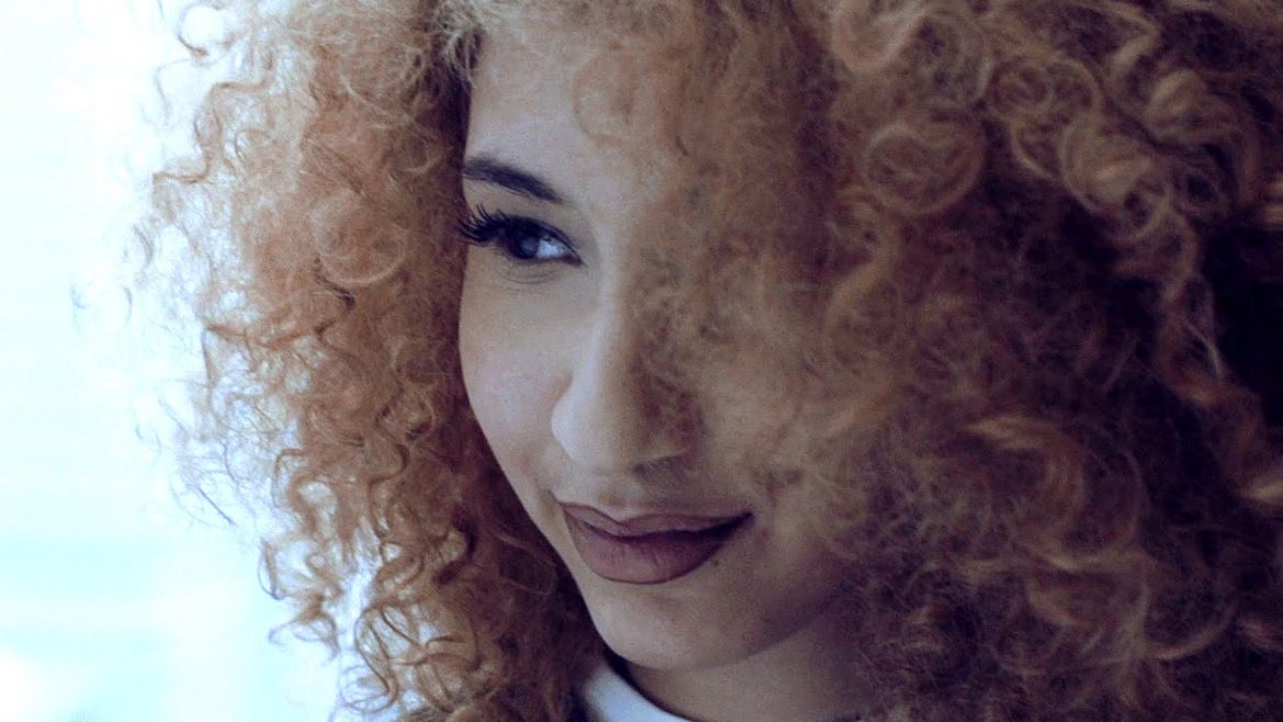 KaeN przedstawił nową podopieczną w swojej wytwórni