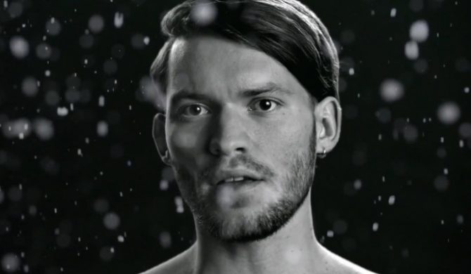 A_GIM i BeMy prezentują „Carpet Burn” (wideo)