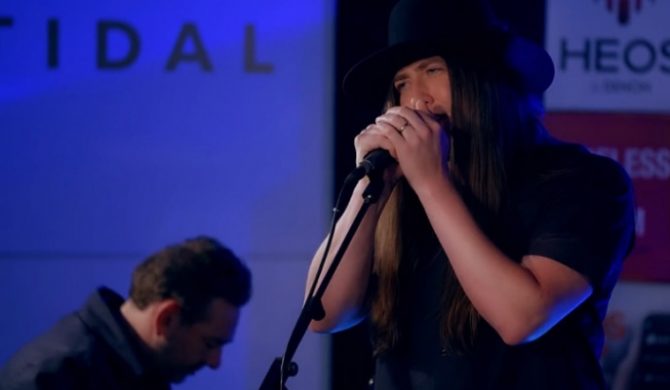 Akustyczny koncert Archive z Polski już w sieci (wideo)