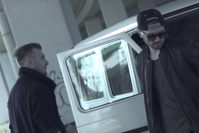 Kartky x Emes Milligan – „Miasta ślepców” (wideo)