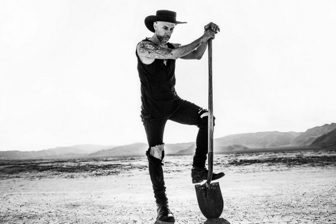 Me And That Man zapowiadają trasę po Polsce