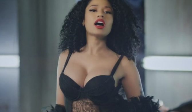 Nicki Minaj zapowiada film z trasy „The Pinkprint” (wideo)