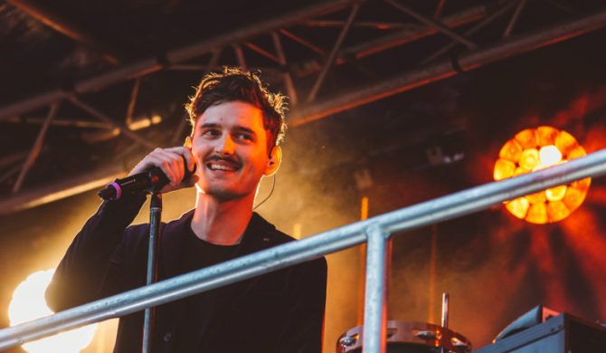 Hey i Dawid Podsiadło łączą siły. Posłuchaj wspólnego utworu