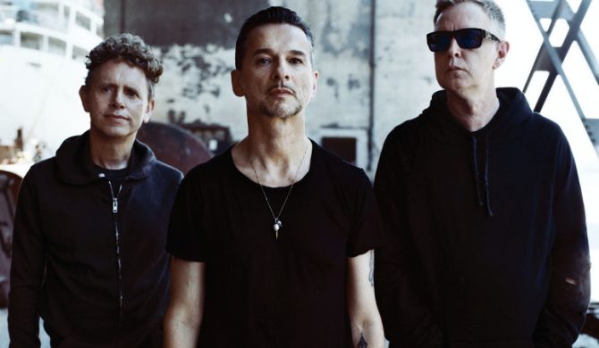 Depeche Mode – „Where’s The Revolution” od kuchni