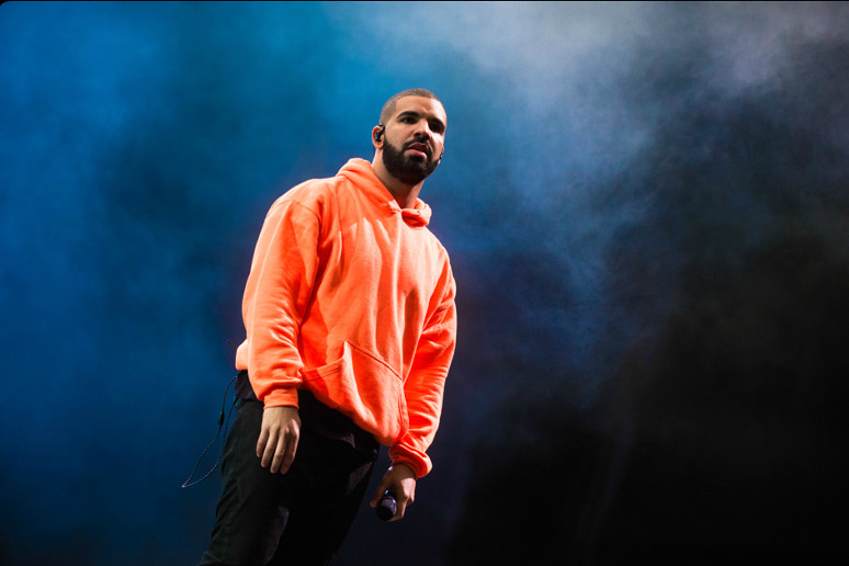 Drake ponownie odwołał koncert w Amsterdamie. Fani byli już w hali