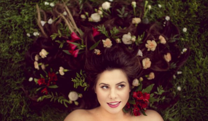 Monika Borzym z piosenkami Joni Mitchell w Stodole