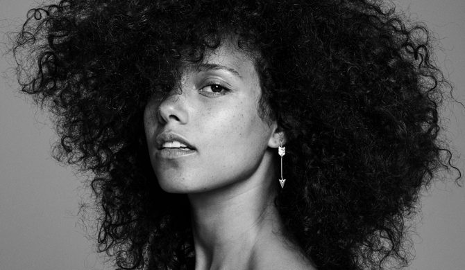 Alicia Keys – „Here”