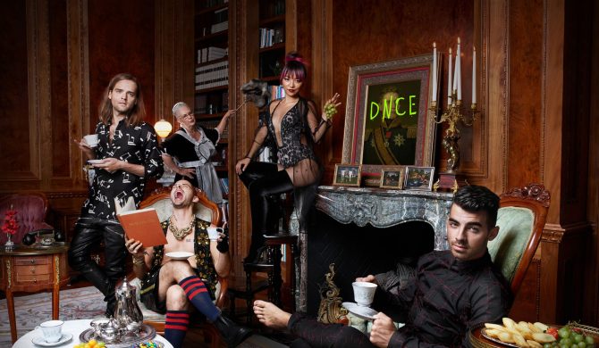 DNCE – „DNCE”