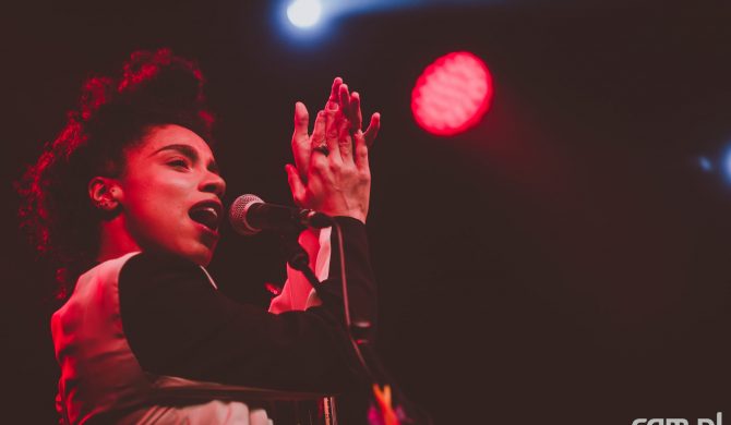 LIANNE LA HAVAS – Palladium – Warszawa – 17.11.15 (Foto: P. Tarasewicz)