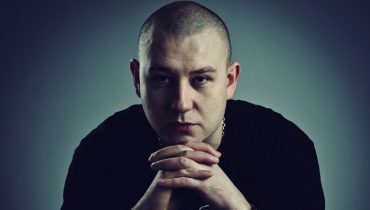 Hukos: „Media na każdym kroku obrzydzają posiadanie dzieci”