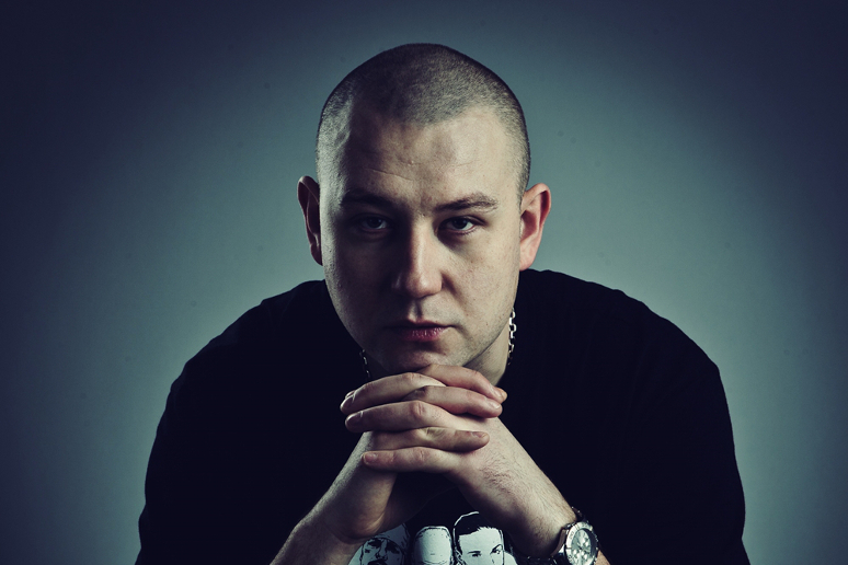 Hukos: „Media na każdym kroku obrzydzają posiadanie dzieci”