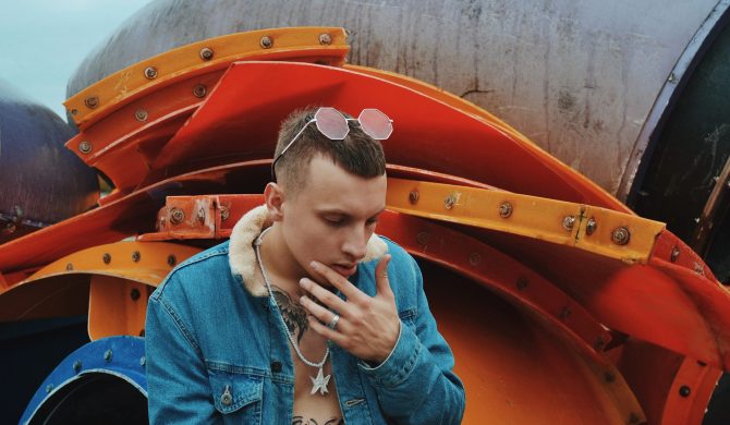 Nowa piosenka i teledysk Smolastego