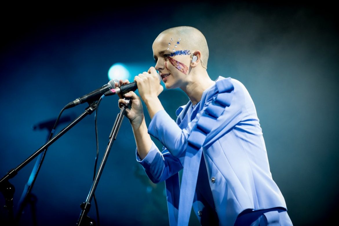 Brodka wskazuje ulubionego rapera, mówi o swoim guilty pleasure i przyznaje, że nagrywa płytę