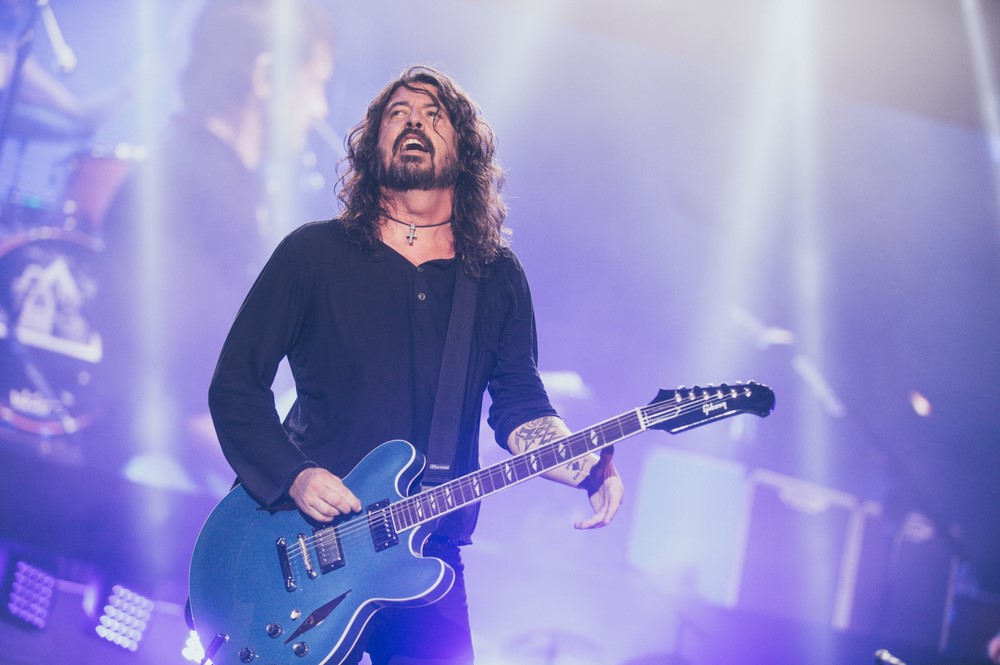 Dave Grohl ma nieślubne dziecko. Lider Foo Fighters prosi rodzinę o wybaczenie