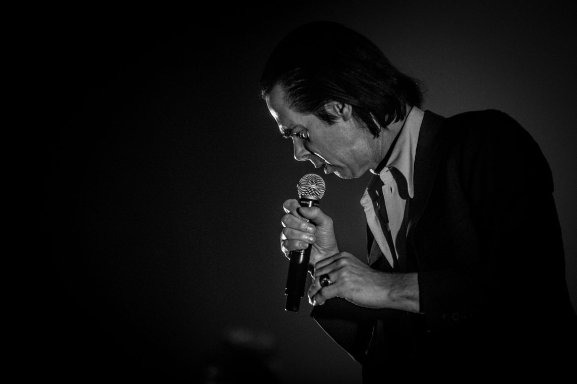 Nick Cave dobitnie wyjaśnił, dlaczego wystąpił w Izraelu
