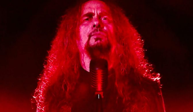 Kto jest kim w nowym utworze Huntera?