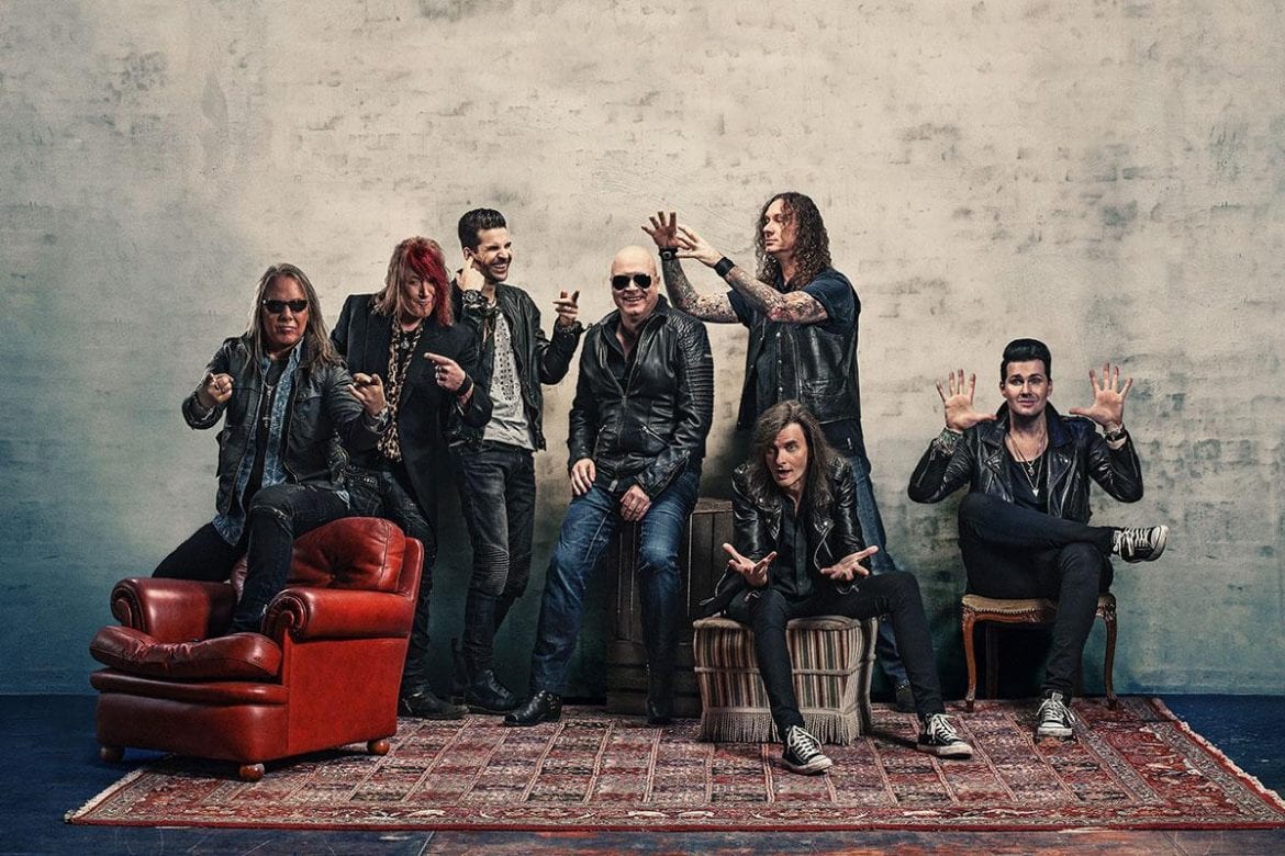 Helloween podsumowują 40 lat na scenie imponującą składanką