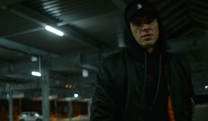 W.E.N.A. prezentuje nowy utwór i klip